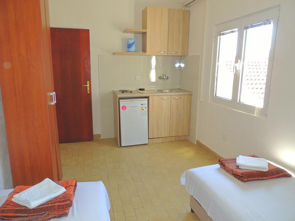 Guest House Jelena Budva Eksteriør billede