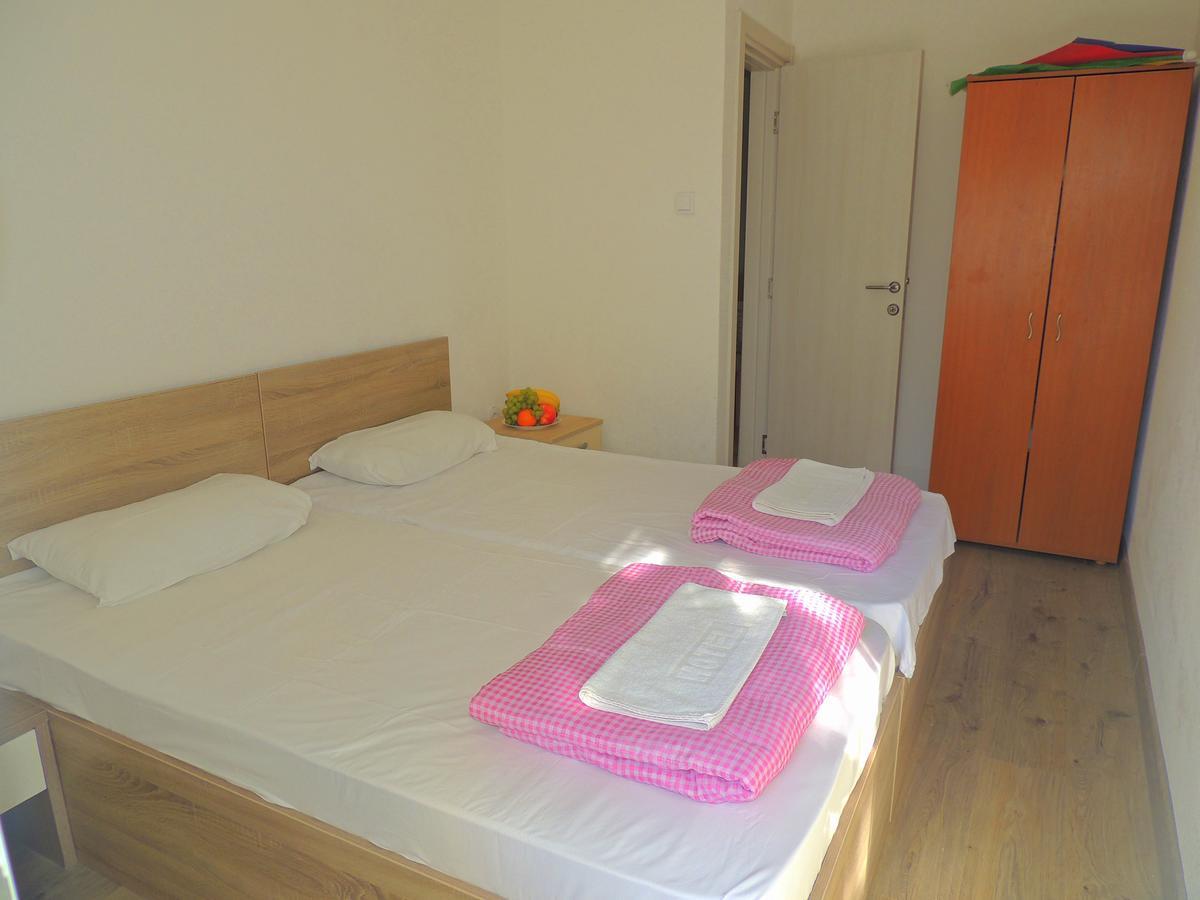 Guest House Jelena Budva Eksteriør billede